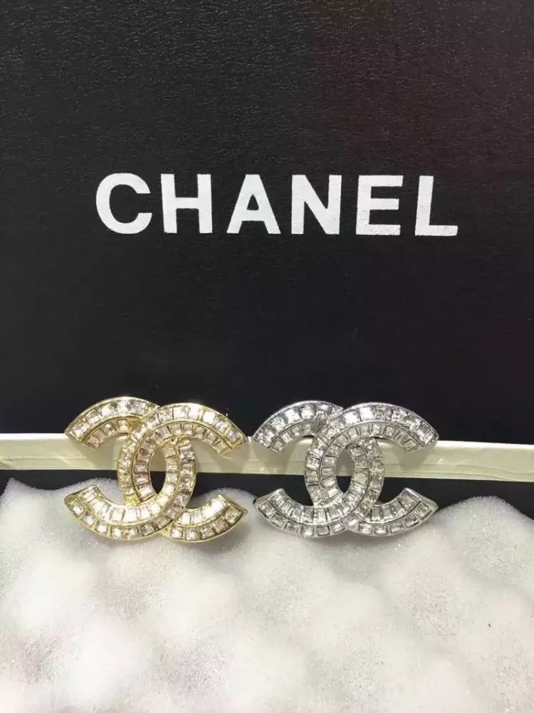 Spilla Chanel Modello 257